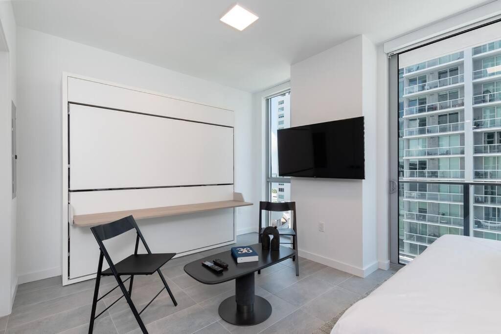 Stylish Modern Downtown Studio Free Parking Apartment Miami Exterior photo